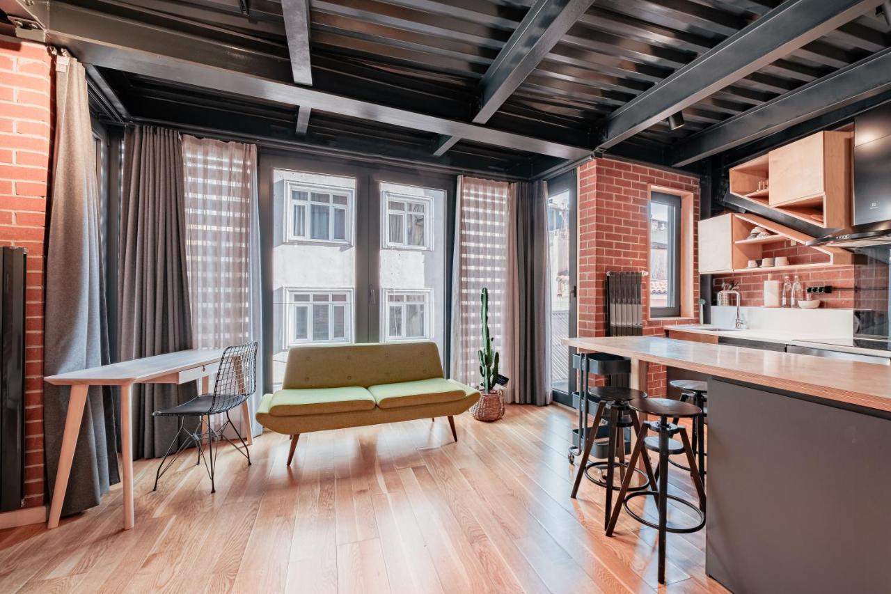 Homie Suites - "Loft 27" Urban Comfort Suites In The Heart Of Cihangir Istanbul Eksteriør billede
